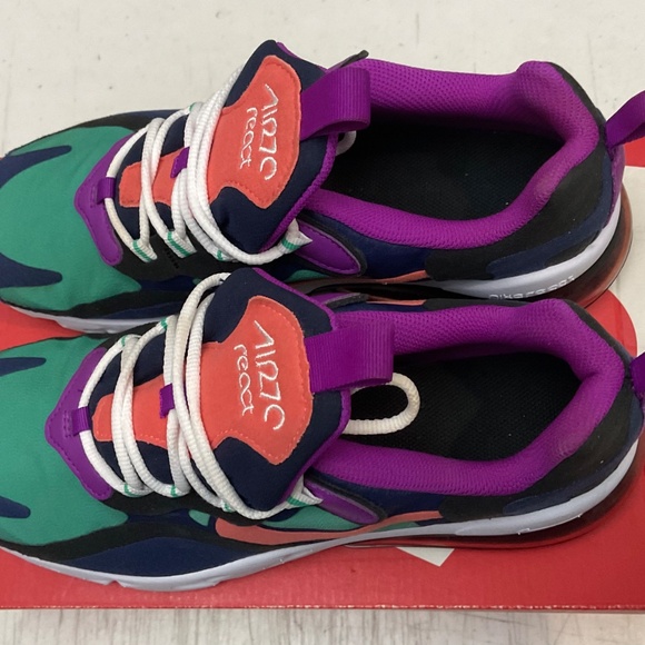 Size US 7Y / EUR 40 - NIKE AIR MAX 270 REACT (GS) - BQ0103-402 Multicolor - Picture 4 of 8